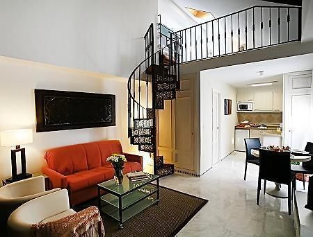 Apartamentos San Lorenzo Bujalance Exterior foto