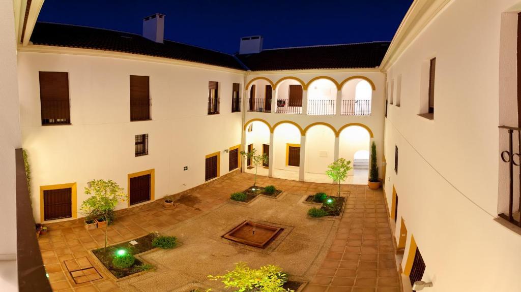 Apartamentos San Lorenzo Bujalance Exterior foto